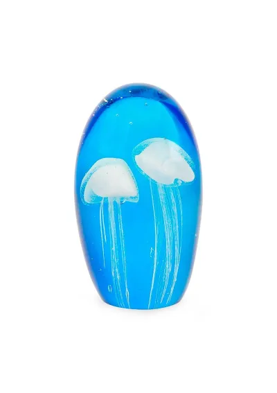 Pisapapeles de cristal con 2 medusas blancas sobre fondo azul