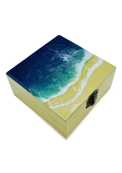 Caja con olas de resina epoxi de 12x12cm