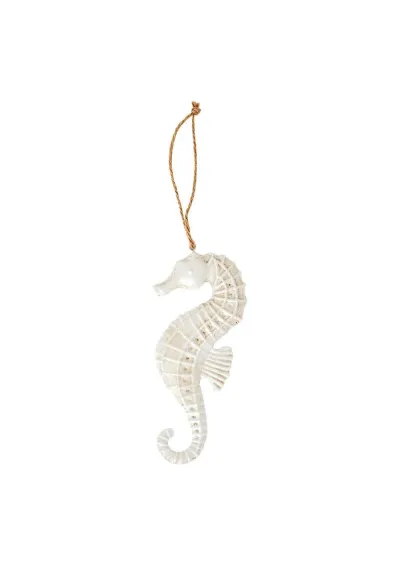 Metal seahorse to hang