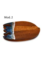 Fish cutting board with waves mod2
