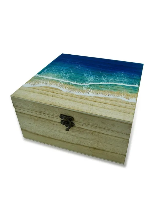 Wooden box decorated with waves mod4