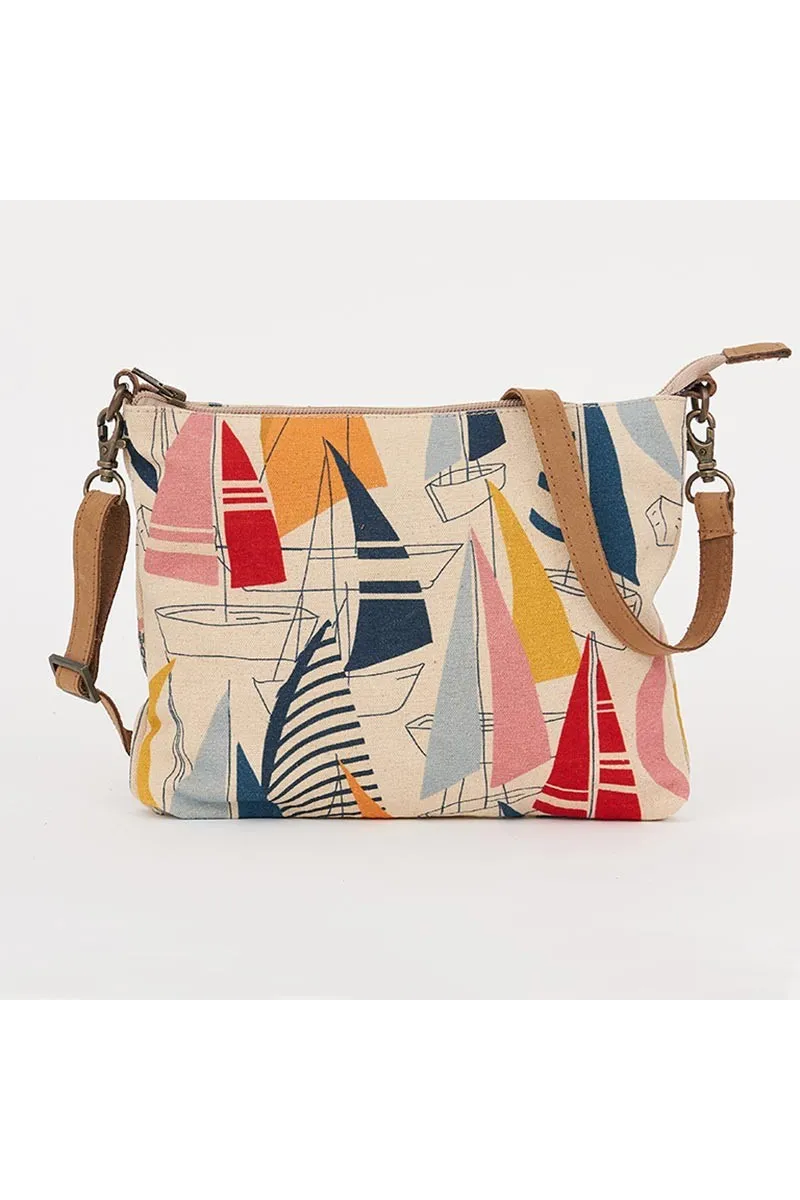 Bolso bandolera Batela con veleros de colores d7271