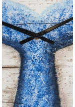 Batela wall clock with blue whale tail d1331 3