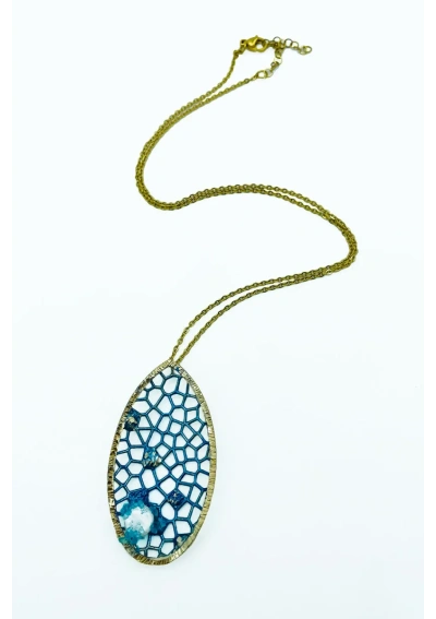 Colgante artesanal red de coral de bronce hecho en Grecia por Tina Kotsoni 2